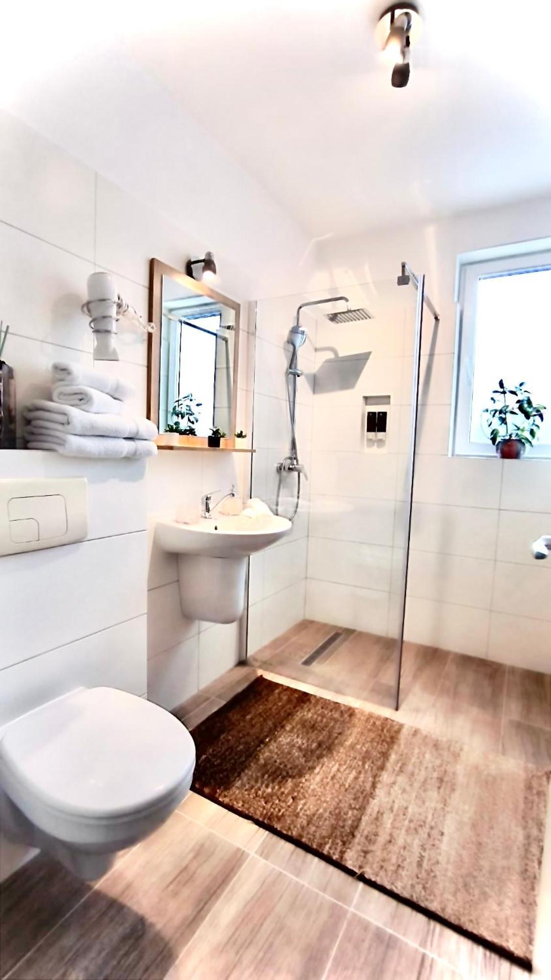 Apartament Comfort Primaverii Rîşnov Exterior foto