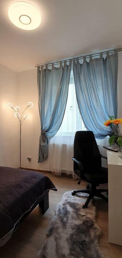 Apartament Comfort Primaverii Rîşnov Exterior foto